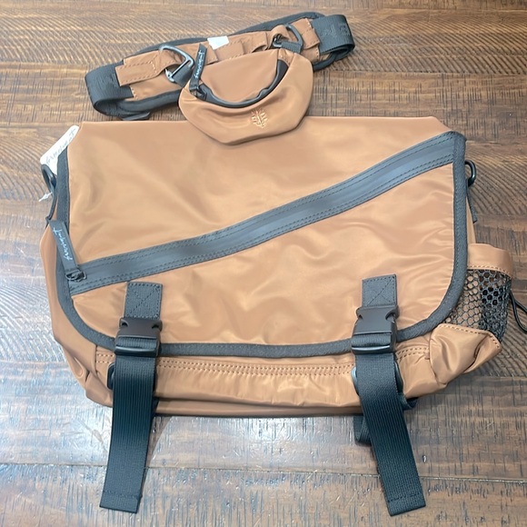 FREE PEOPLE Move It Messenger Bag - Picture 3 of 15
